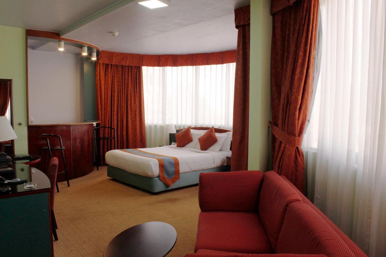 Al Diar Dana Hotel Abou Dabi Extérieur photo