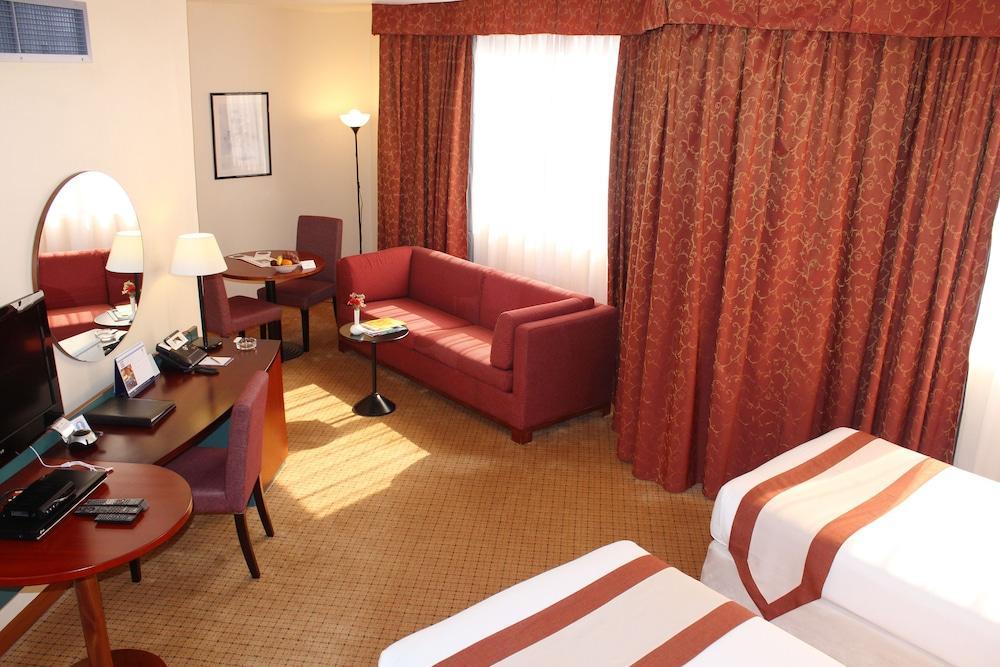 Al Diar Dana Hotel Abou Dabi Extérieur photo