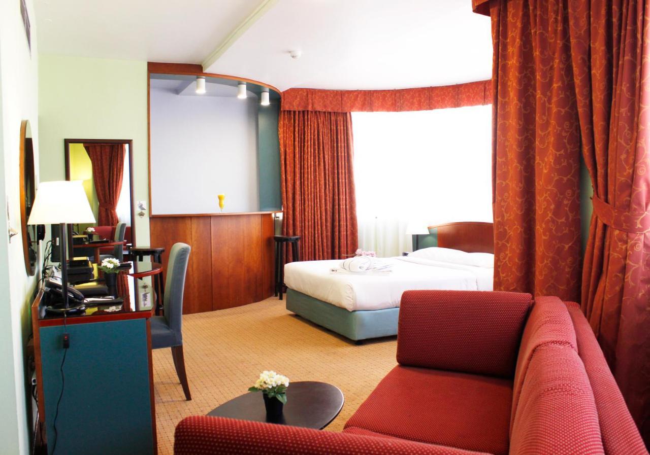 Al Diar Dana Hotel Abou Dabi Extérieur photo