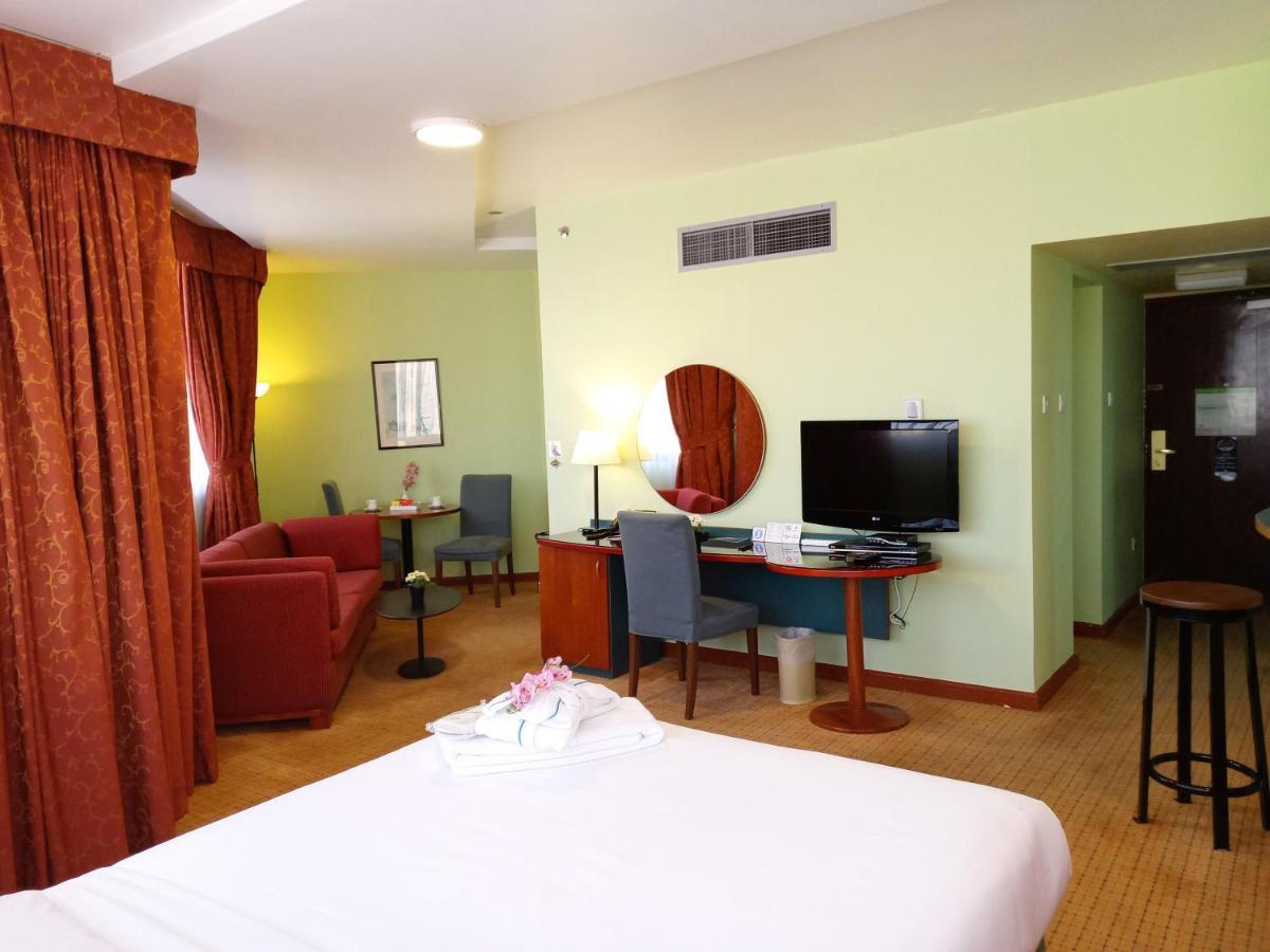 Al Diar Dana Hotel Abou Dabi Extérieur photo